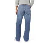 Signature by Levi Strauss & Co. Gold Label Men's Relaxed Fit Flex Jeans - Image 3