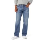 Signature by Levi Strauss & Co. Gold Label Men's Relaxed Fit Flex Jeans