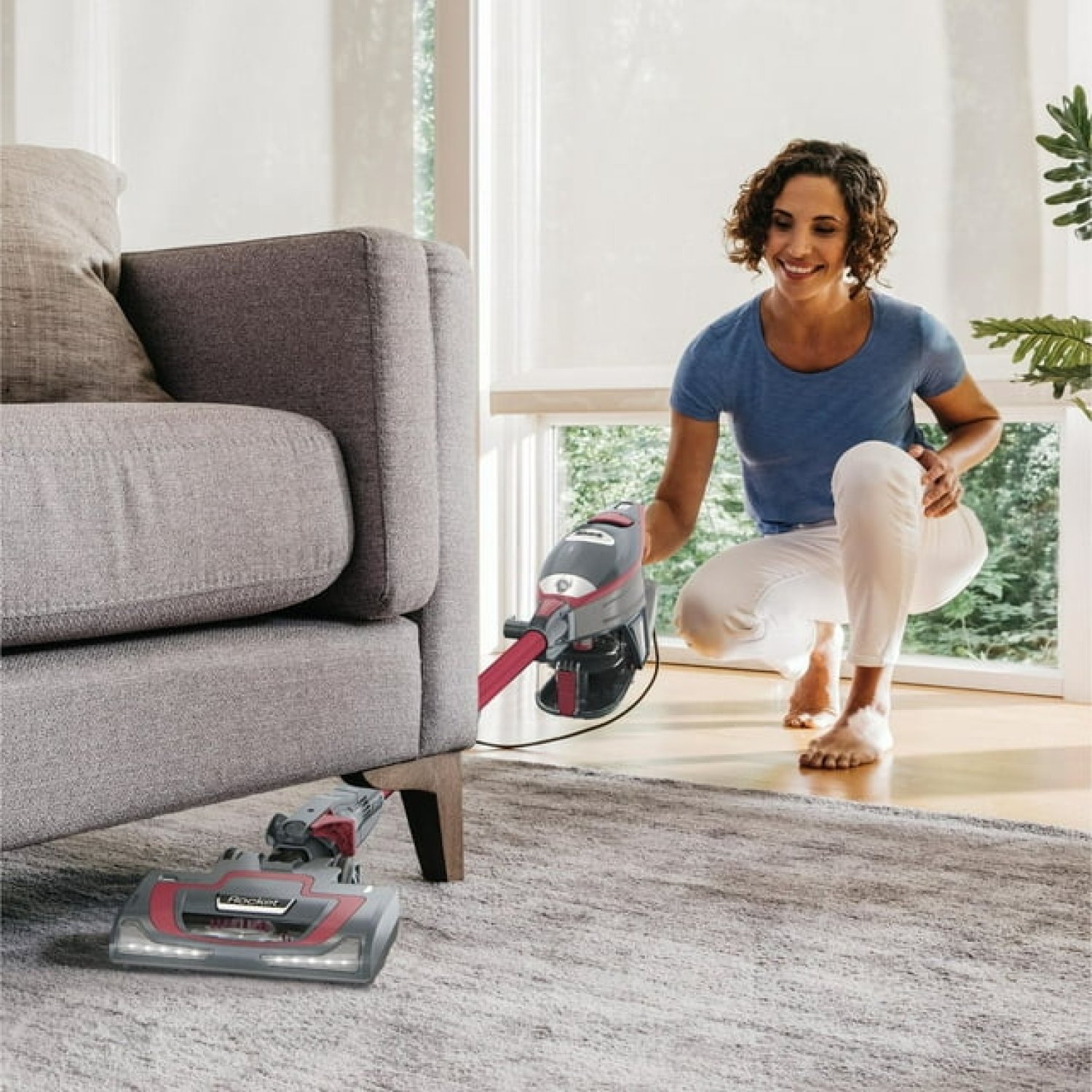 Shark HV370C Rocket Pro Corded Stick Vacuum - Image 3